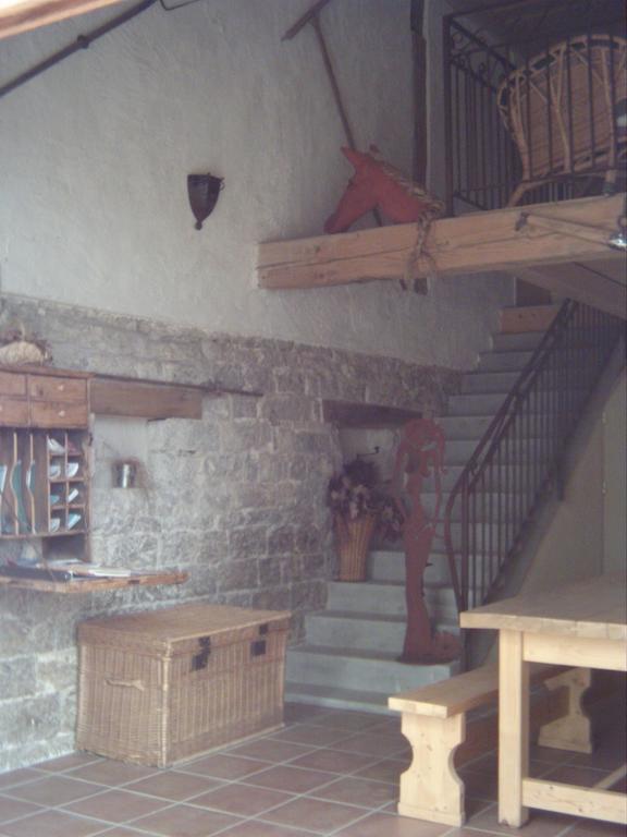 Che'Val D'Amour Ecleux Exterior photo