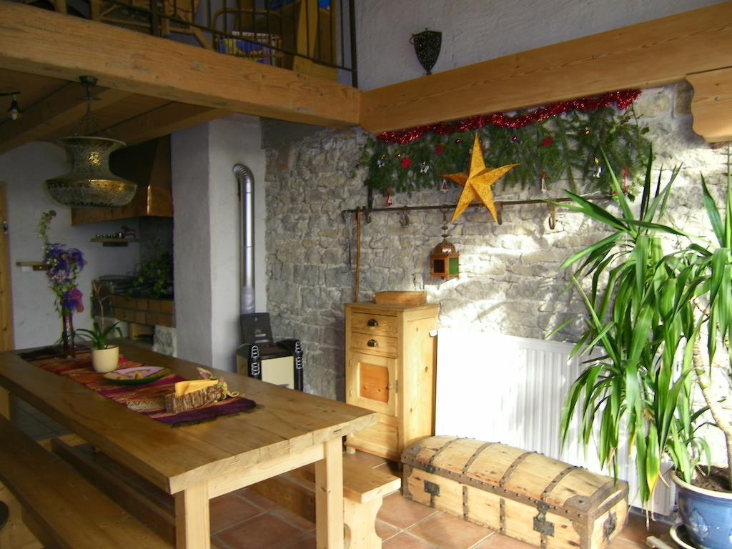 Che'Val D'Amour Ecleux Exterior photo